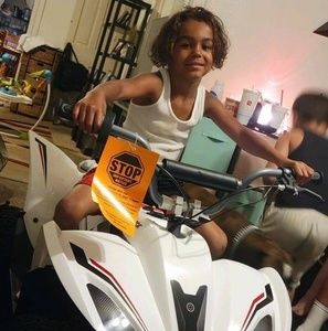 Meet your Posher, Lavar